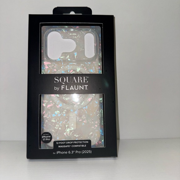NWT  Flaunt Square Iridescent MagSafe iPhone Case Pearl Shell - Picture 9 of 10